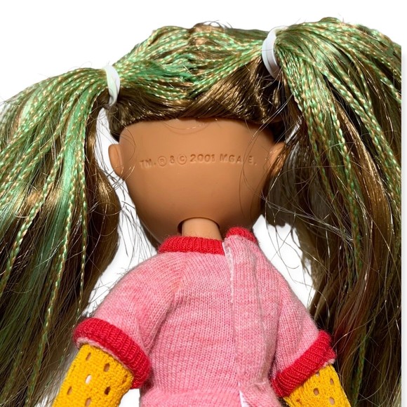 Bratz Doll Yasmin Tokyo A Go-Go Original Outfit - 2004 MGA Entertainment CLEAN - Picture 6 of 7
